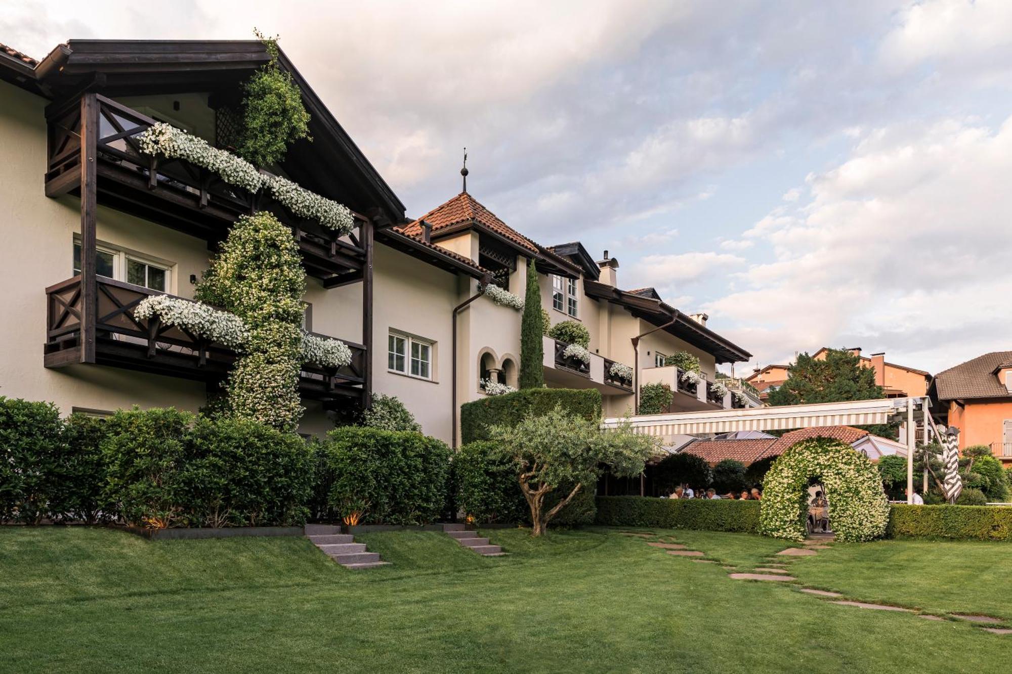 Hotel Magdalener Hof Bolzano Exterior photo